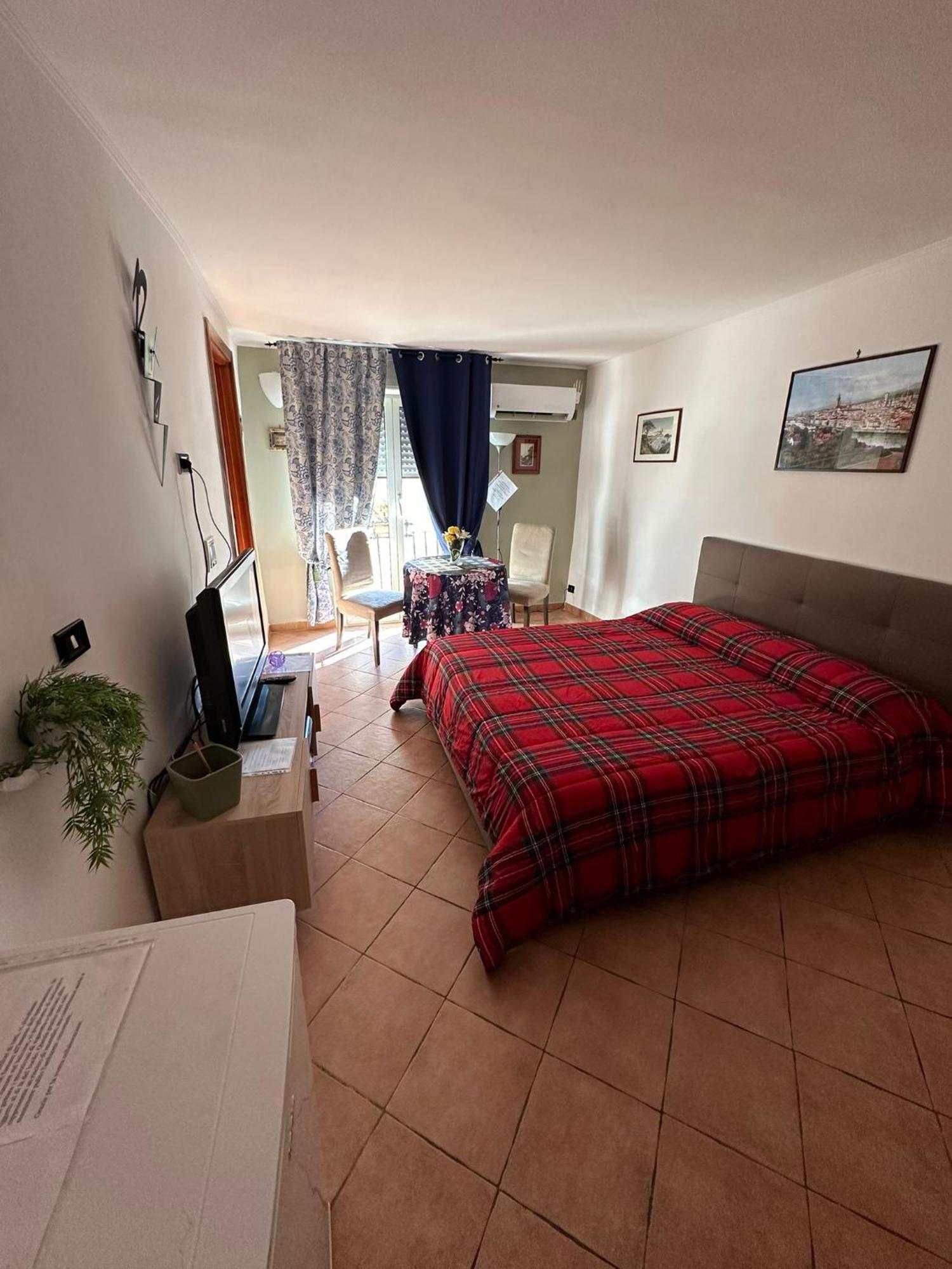 Maison Romantique Неаполь Экстерьер фото